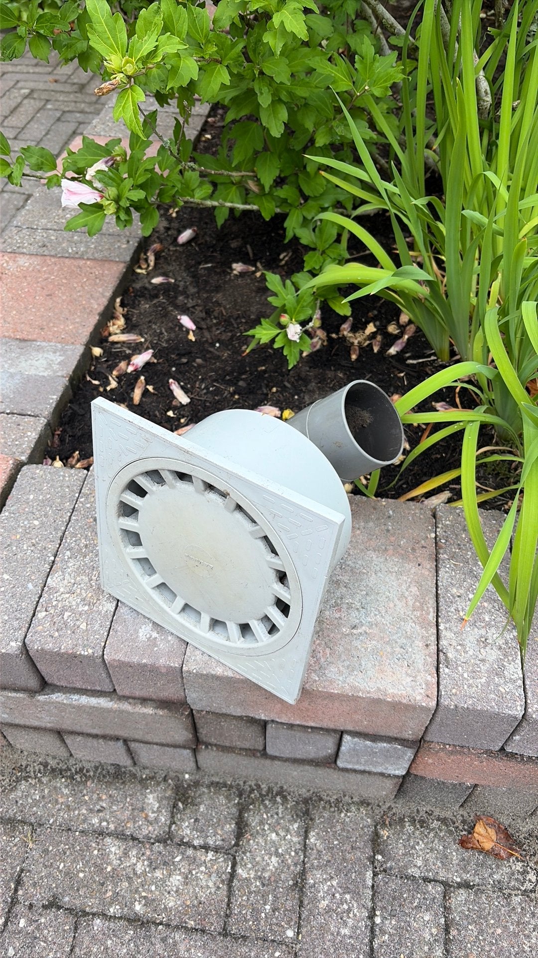 Afvoerputje met rooster voor buiten, Afvoer, Gebruikt, Pvc, Ophalen of Verzenden