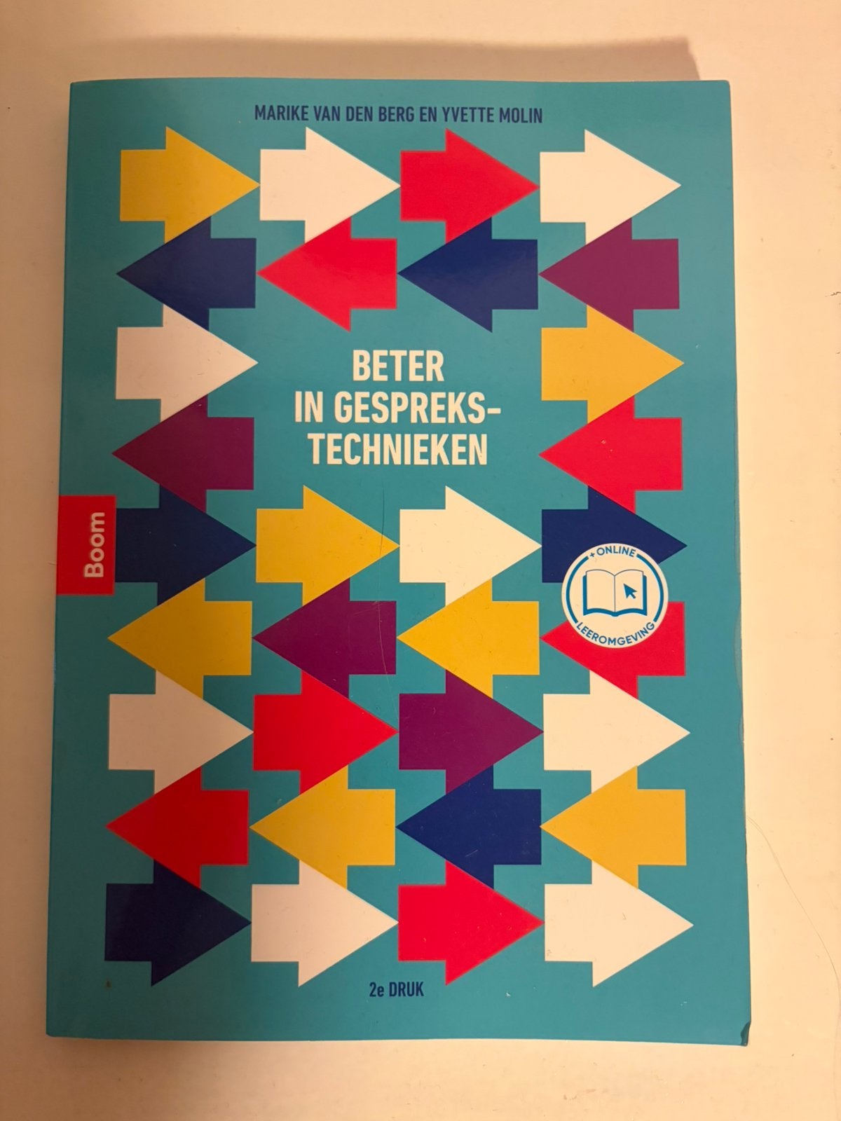 Yvette Molin - Beter in gesprekstechnieken, Overige vakken, Yvette Molin; Marike van den Berg, Ophalen of Verzenden, Zo goed als nieuw