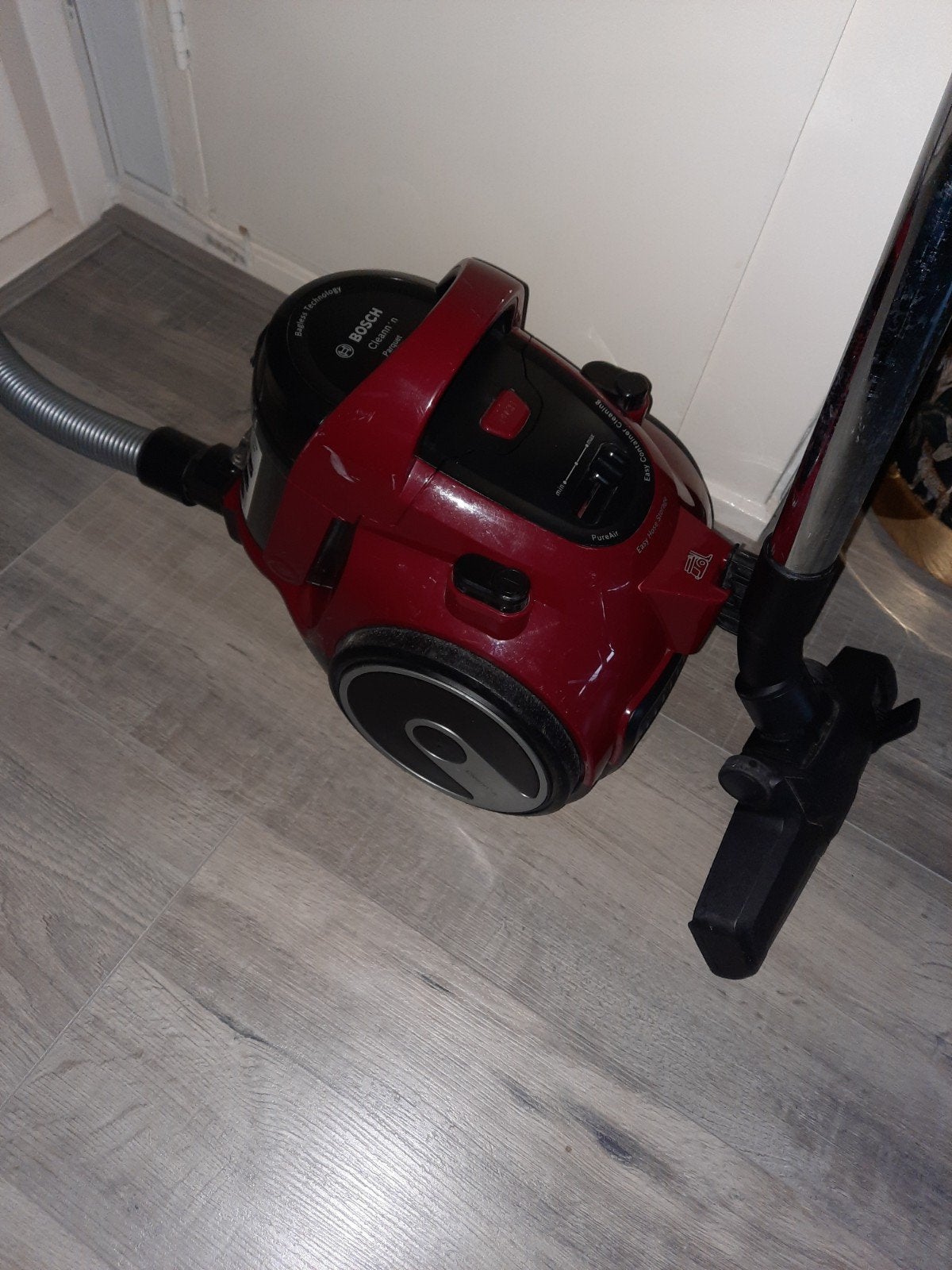Bosch cleann n parquet stofzuiger, Witgoed en Apparatuur, Stofzuigers, Ophalen, Refurbished, Sledestofzuiger, Minder dan 1200 watt