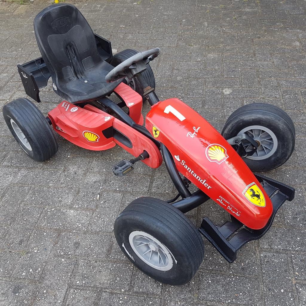 Berg ferrari F1 skelter - speciale uitvoering - carbon wings, Ophalen, Gebruikt, Berg, Vrijloopautomaat