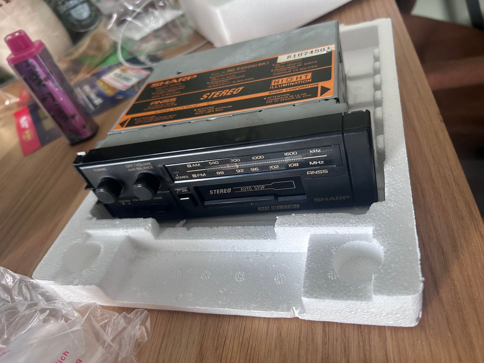 Vintage Sharp RG-F250G(BK) Autoradio Cassettespeler, Ophalen of Verzenden, Zo goed als nieuw