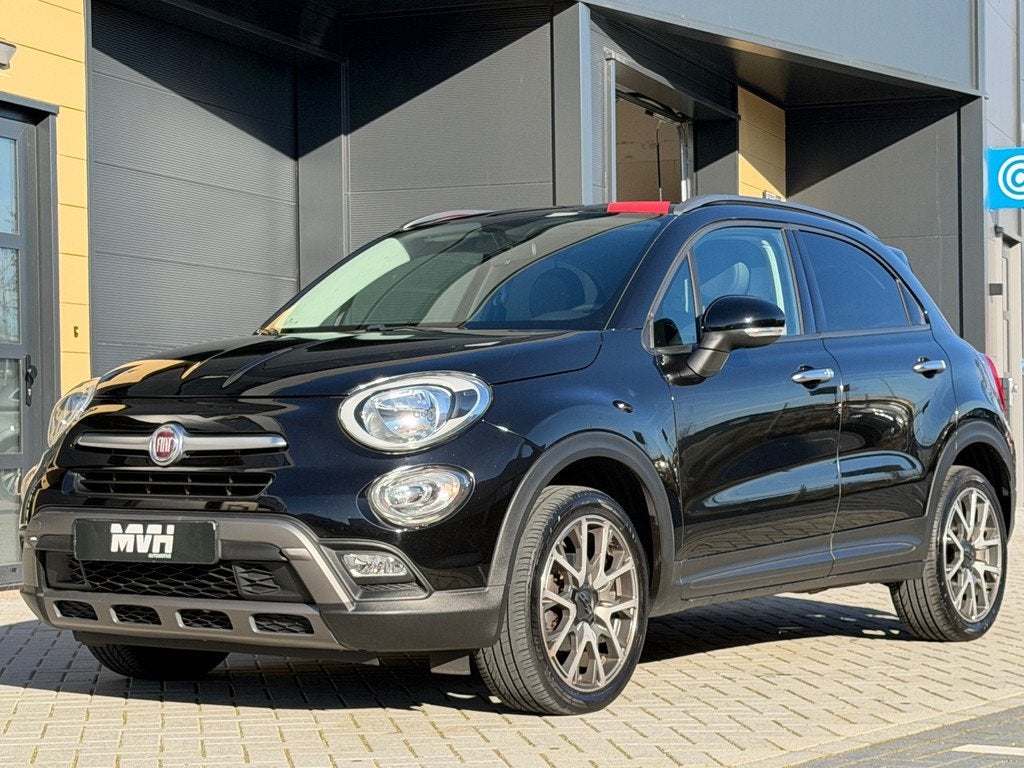 Fiat 500 X 1.4 Turbo MultiAir Lounge - Stoelverwarming - Nav, Voorwielaandrijving, Gebruikt, 4 cilinders, Automatische klimaatregeling