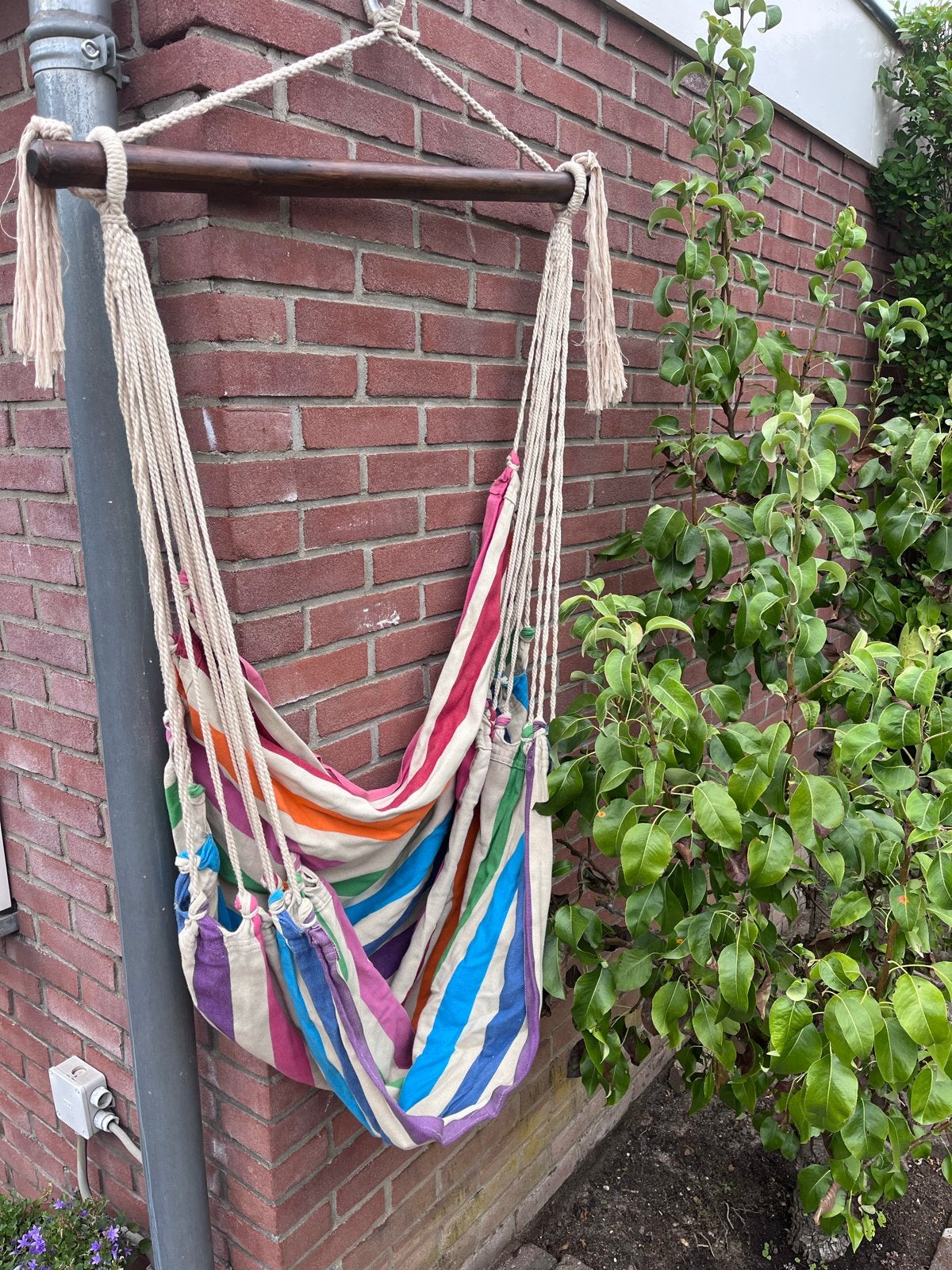 Kleurrijke hangstoel voor binnen en buiten -zonder standaard, Gebruikt, Opvouwbaar, Ophalen of Verzenden, Eenpersoons