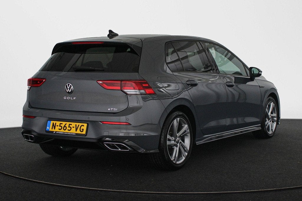 Volkswagen Golf 1.5 eTSI R-Line Business 150pk Automaat Navi, 4 cilinders, 150 pk, Automatische klimaatregeling, 1500 kg