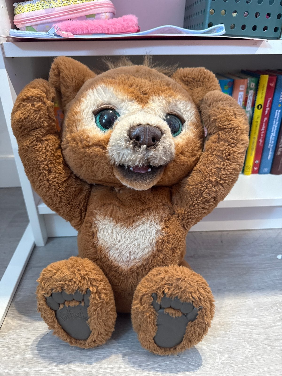 FurReal Friends Cubby de nieuwsgierige beer interactieve knu, Kinderen en Baby's, Overige merken, Beer, Ophalen of Verzenden, Zo goed als nieuw