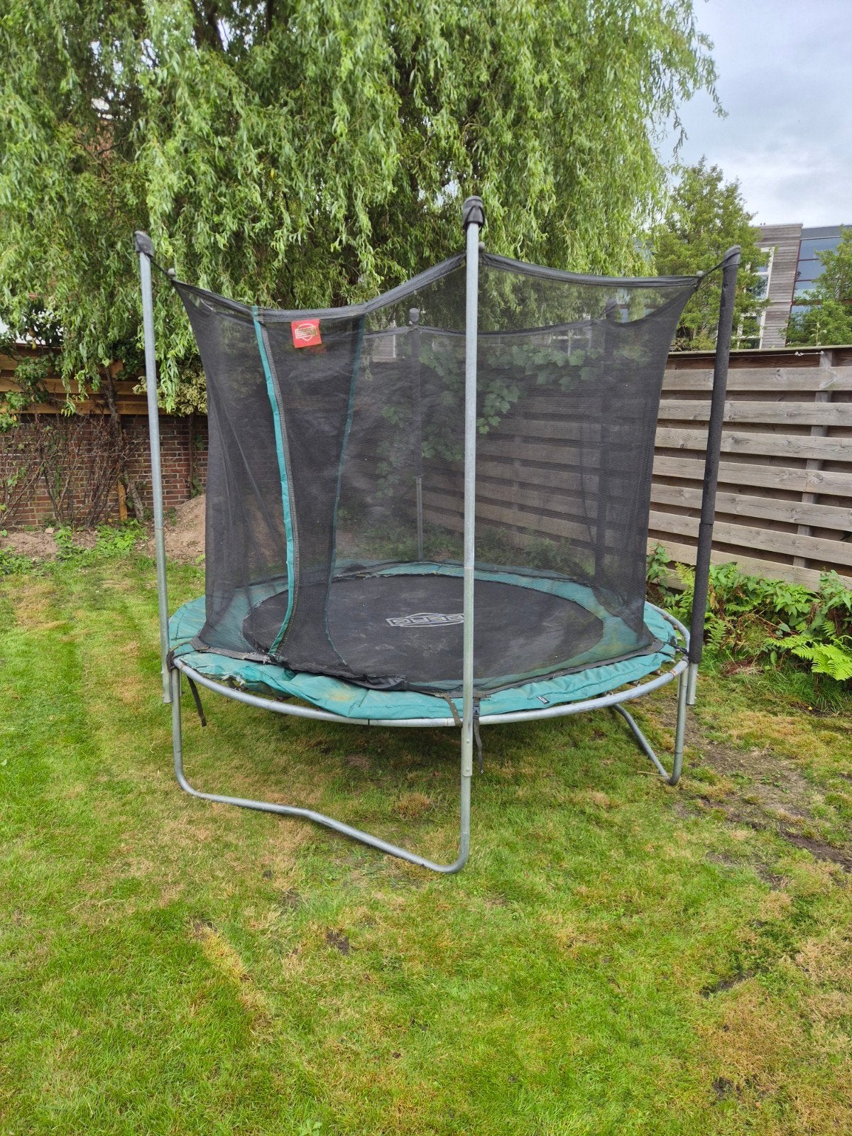 BERG Trampoline 240cm diameter met veiligheidsnet, Ophalen, Gebruikt