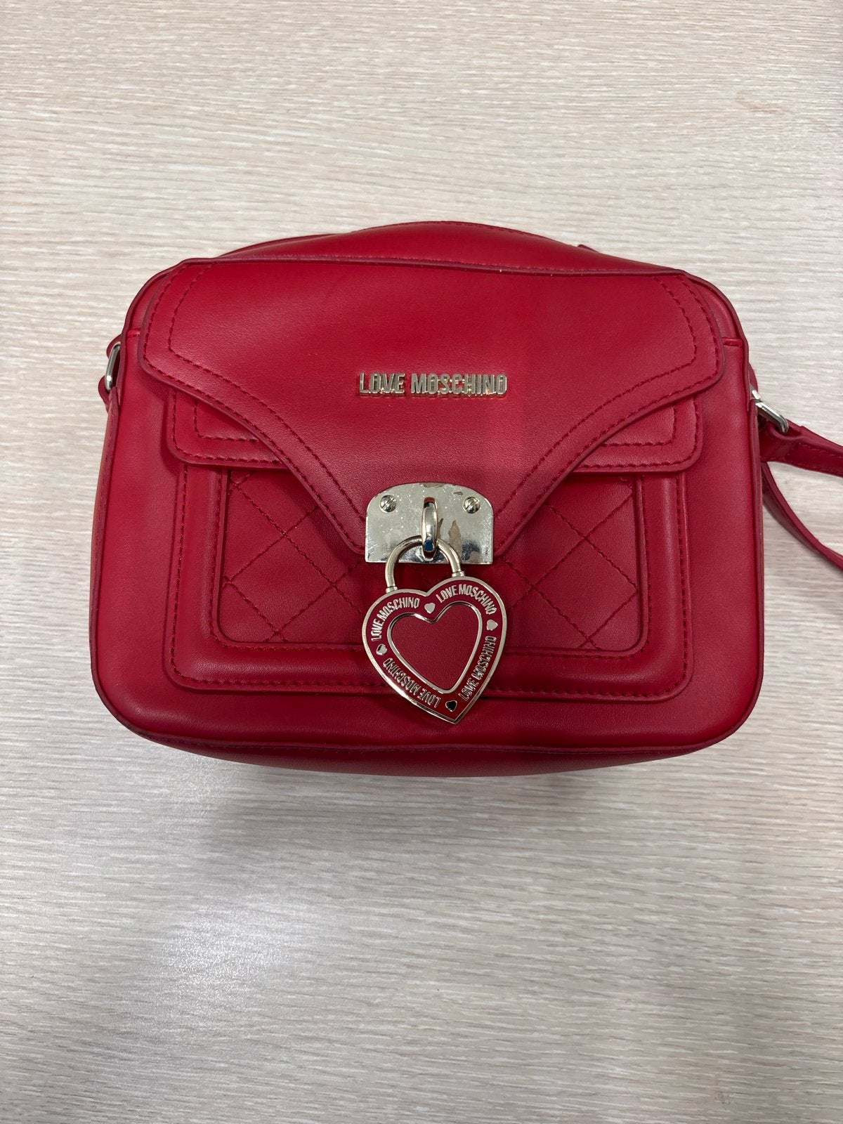 Love Moschino Schoudertasje Rood, Ophalen of Verzenden, Zo goed als nieuw, Rood, Schoudertasje