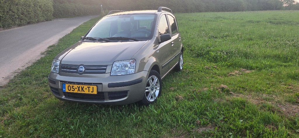 Fiat Panda 1.2 Dualogic 2007 Beige, Parkeersensor, Stof, 840 kg, Beige