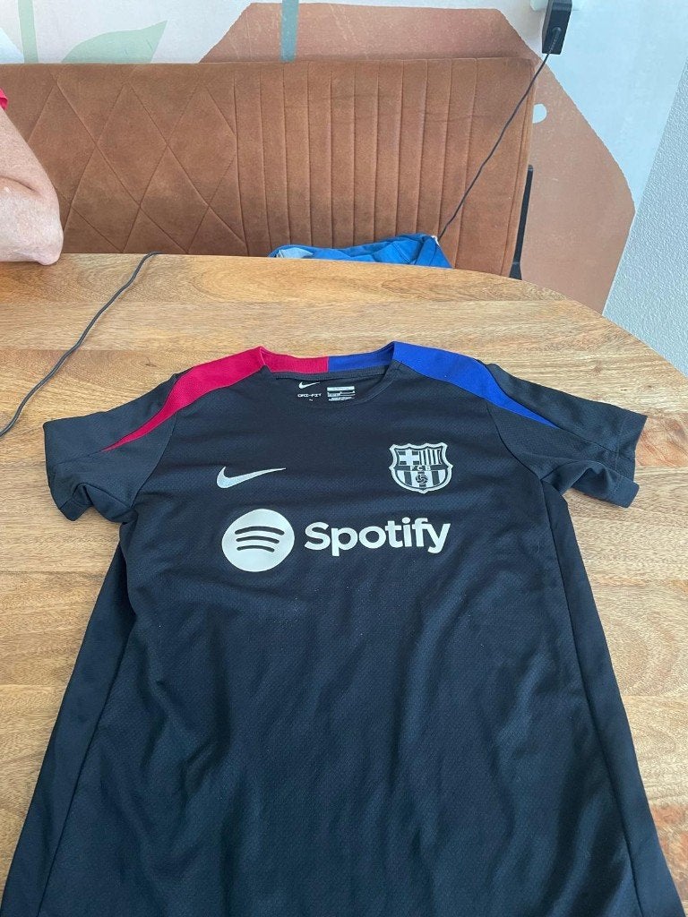 Sportshirt FC Barcelona maat 147/158, Ophalen of Verzenden, Zo goed als nieuw, Nike, Jongen of Meisje