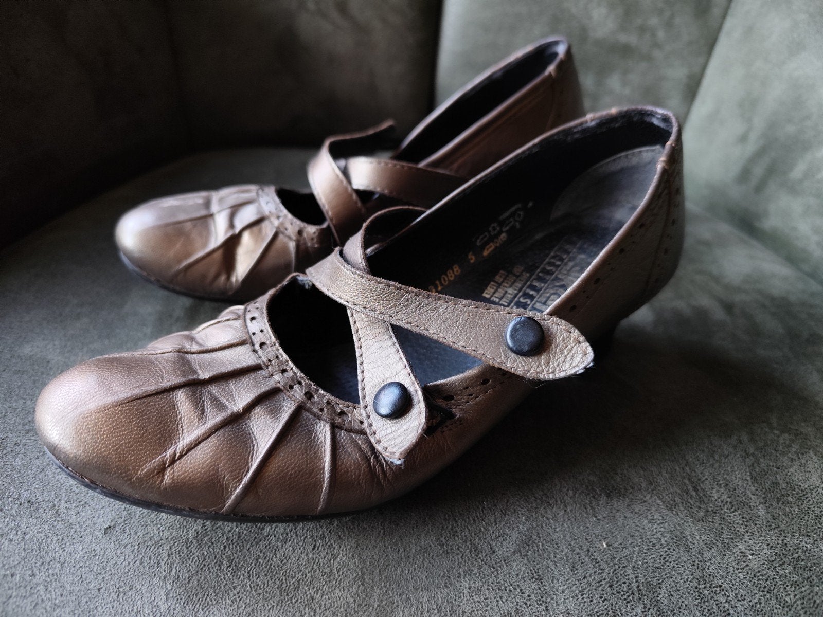 Rieker antistress leren dames lage pump mt 39 brons, Bruin, Instappers, Ophalen of Verzenden, Gedragen
