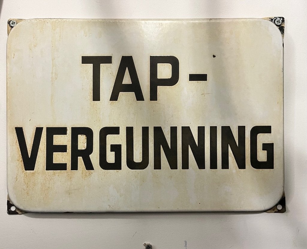 emaille bord "tapvergunning", Ophalen of Verzenden, Gebruikt, Reclamebord
