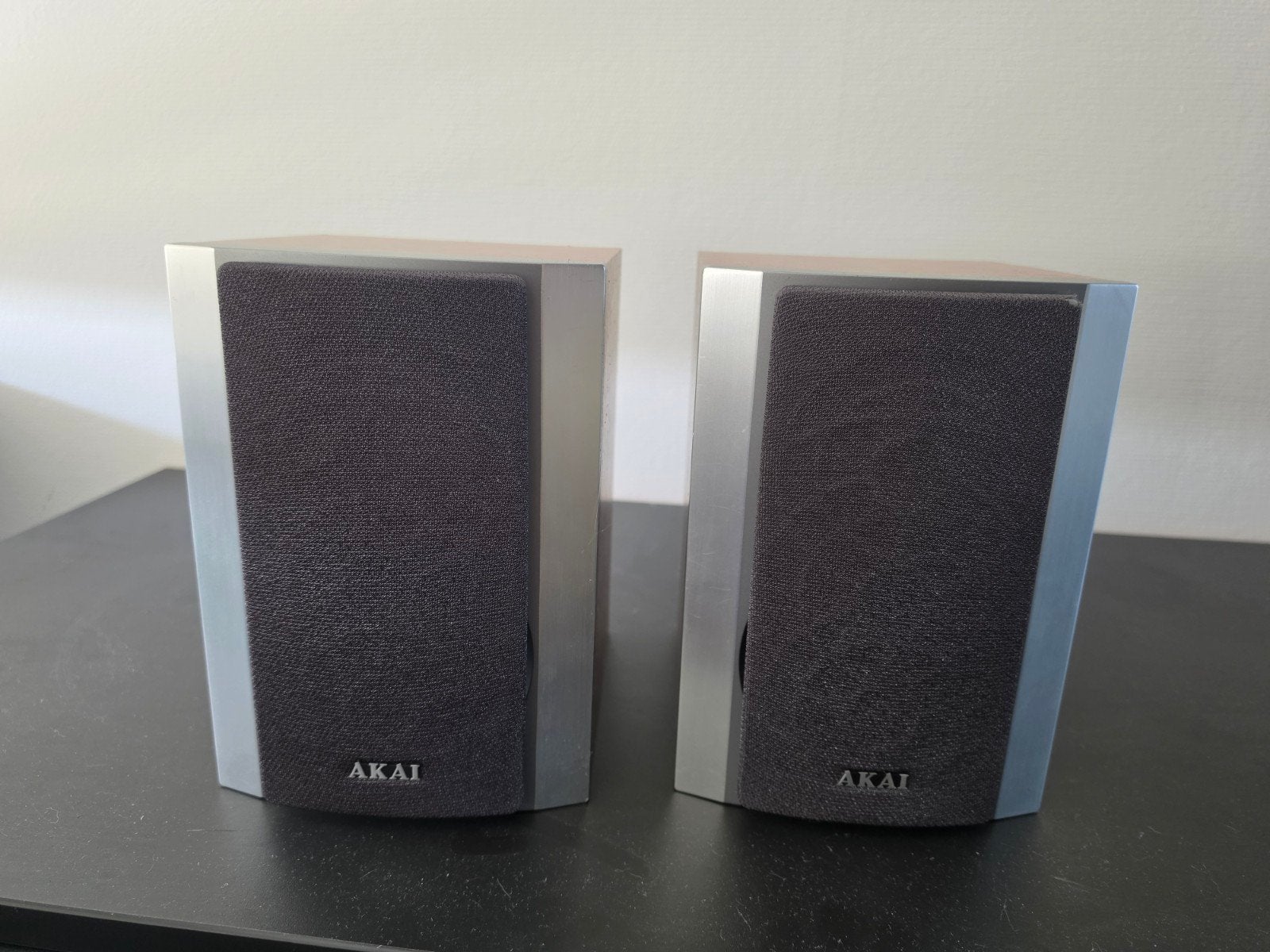 AKAI QX-D5370 RDS Boekenplank Speakers - 10W, Overige merken, Gebruikt, Inclusief kabels, Ophalen of Verzenden