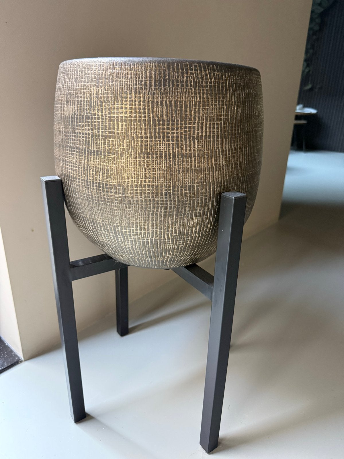 Bela Arte Bloempot Mira Goud D34 H31 cm Keramiek, Rond, Minder dan 40 cm, Aardewerk, Ophalen