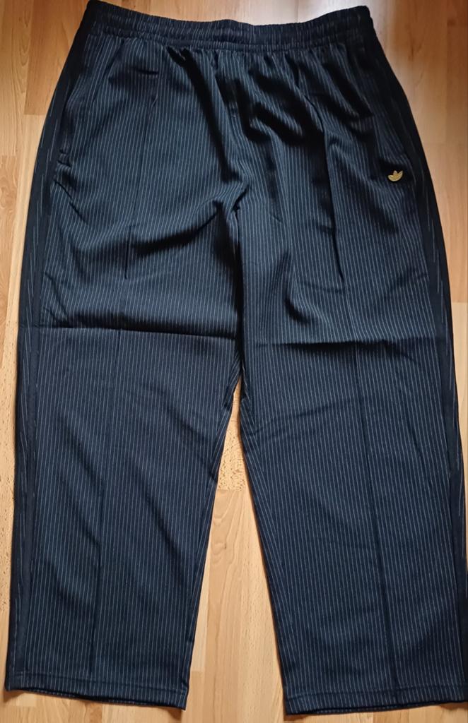 Nieuwe Firebird Loose Fit pinstripes trainingsbroek!, Kleding | Heren, Sportkleding, Zwart, Ophalen of Verzenden, Adidas, Algemeen