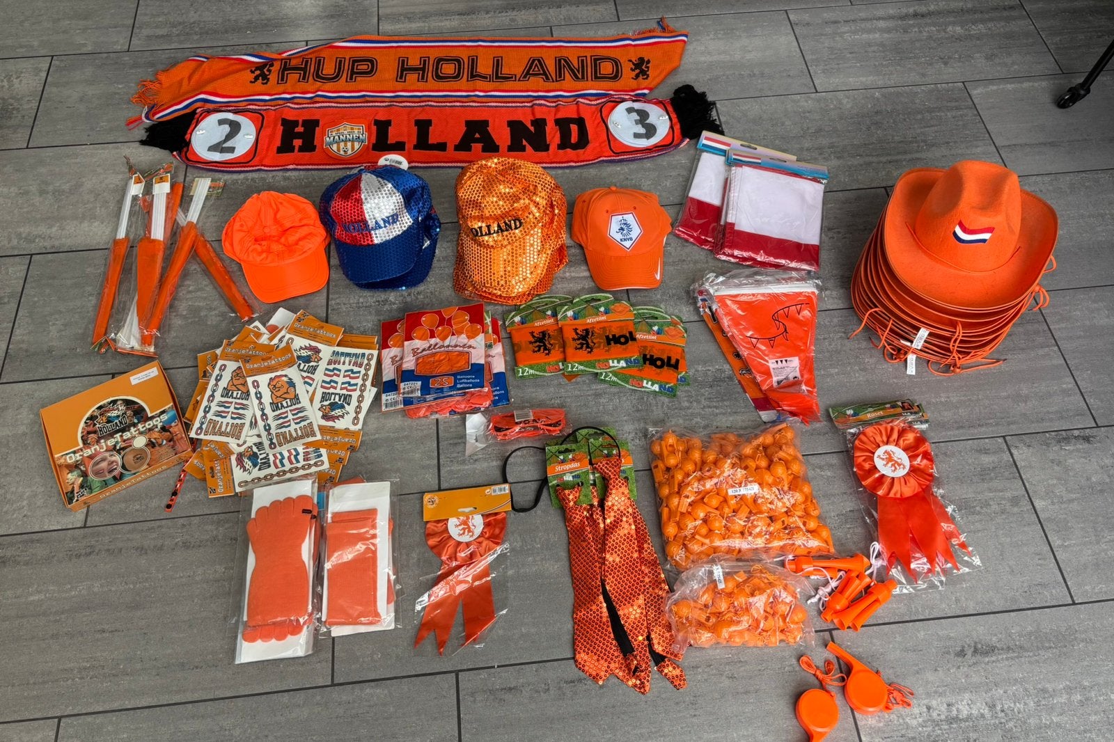 Groot Oranje Supporterspakket WK, Maat XL, Ophalen of Verzenden, Zo goed als nieuw, Clubaccessoires