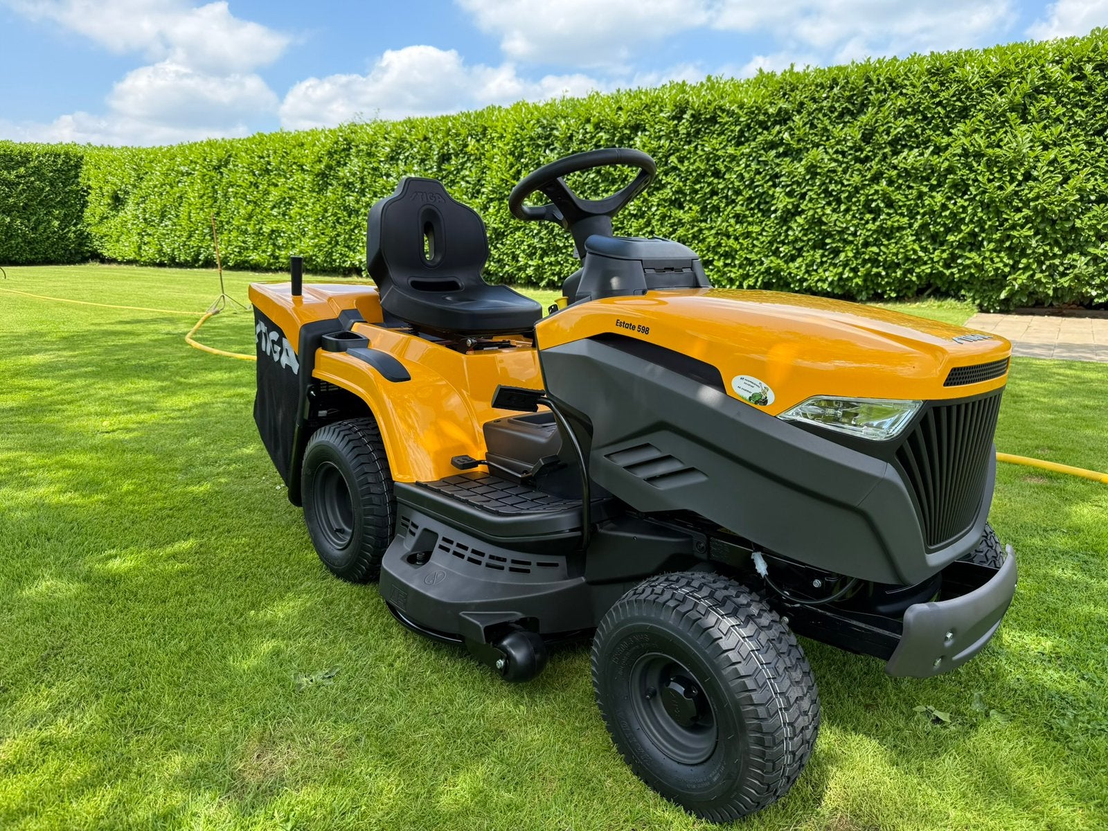 Stiga estate 598 achteropvang hydrostaat nieuw opvoorraad!, Tuin en Terras, Ophalen, Nieuw, Opvangzak, 90 tot 120 cm