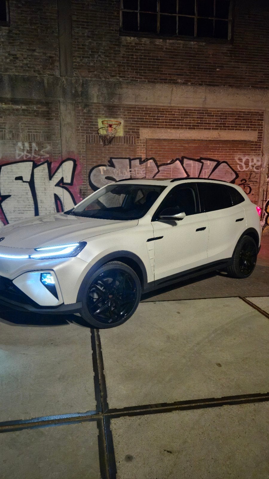 MG Marvel R 70 kWh 2023 Wit, Auto's, Automaat, Achterwielaandrijving, 54 pk, 750 kg