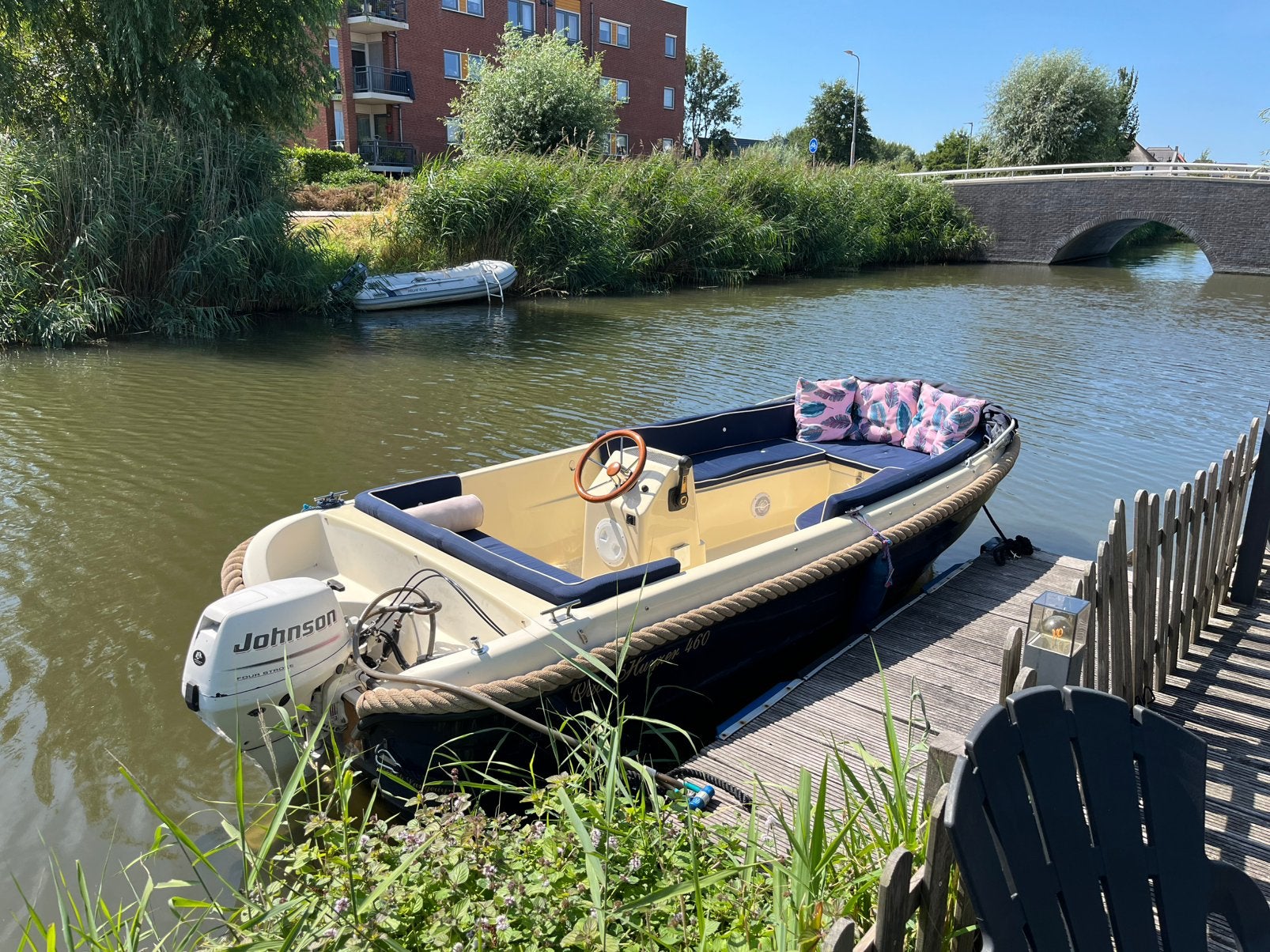 Oud Huijzer 460 met 9,9 PK Johson en Pega Kantel trailer, Watersport en Boten, Ophalen, Consoleboot, Gebruikt, Kussenset