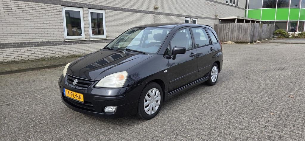 Suzuki Liana 1.6 2004, Auto's, Stof, 1145 kg, Zwart, 4 cilinders