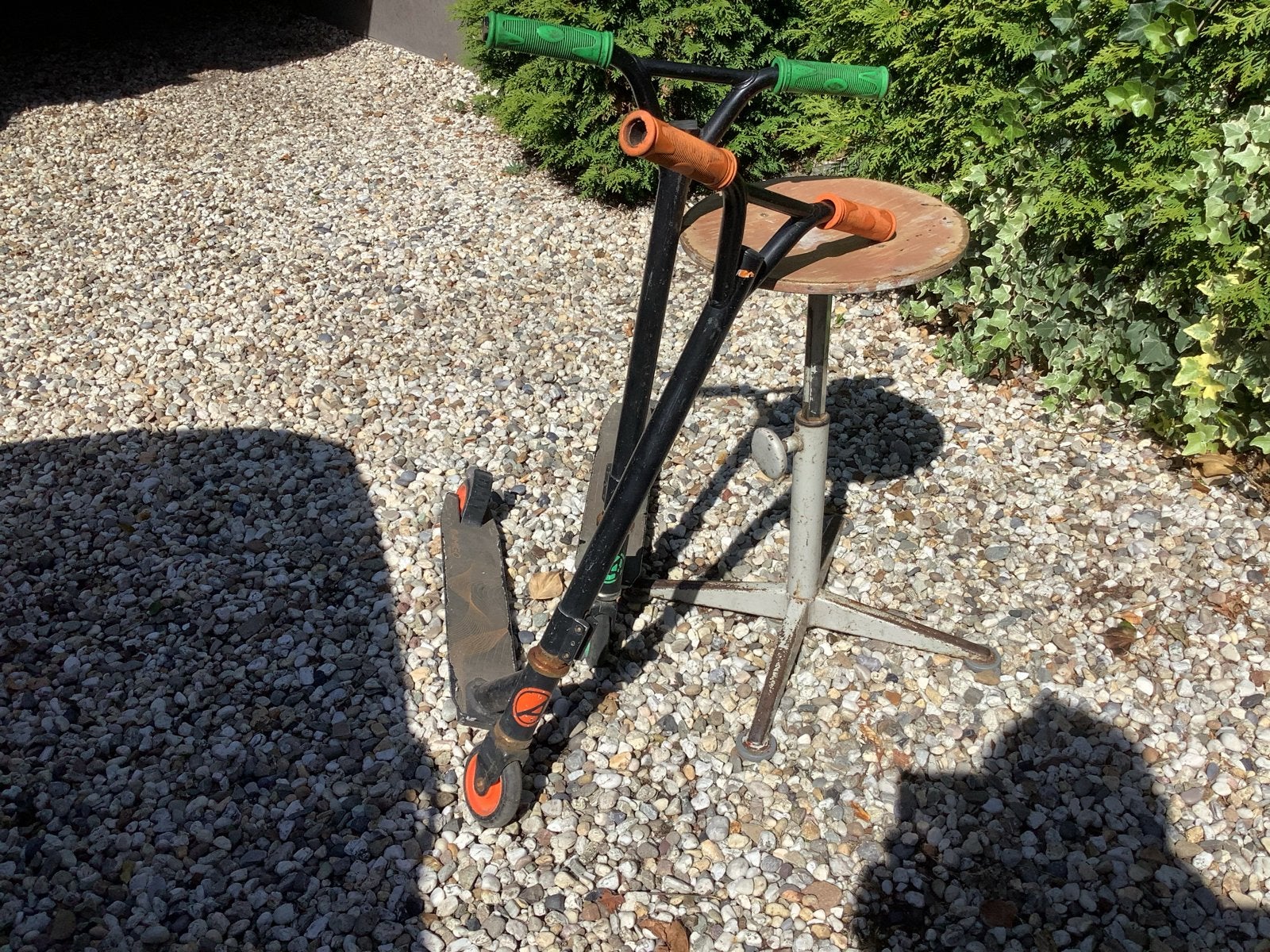 Twee gebruikte stuntsteppen - ideaal voor beginners, Fietsen en Brommers, Steps, Ophalen, Gebruikt, Gewone step