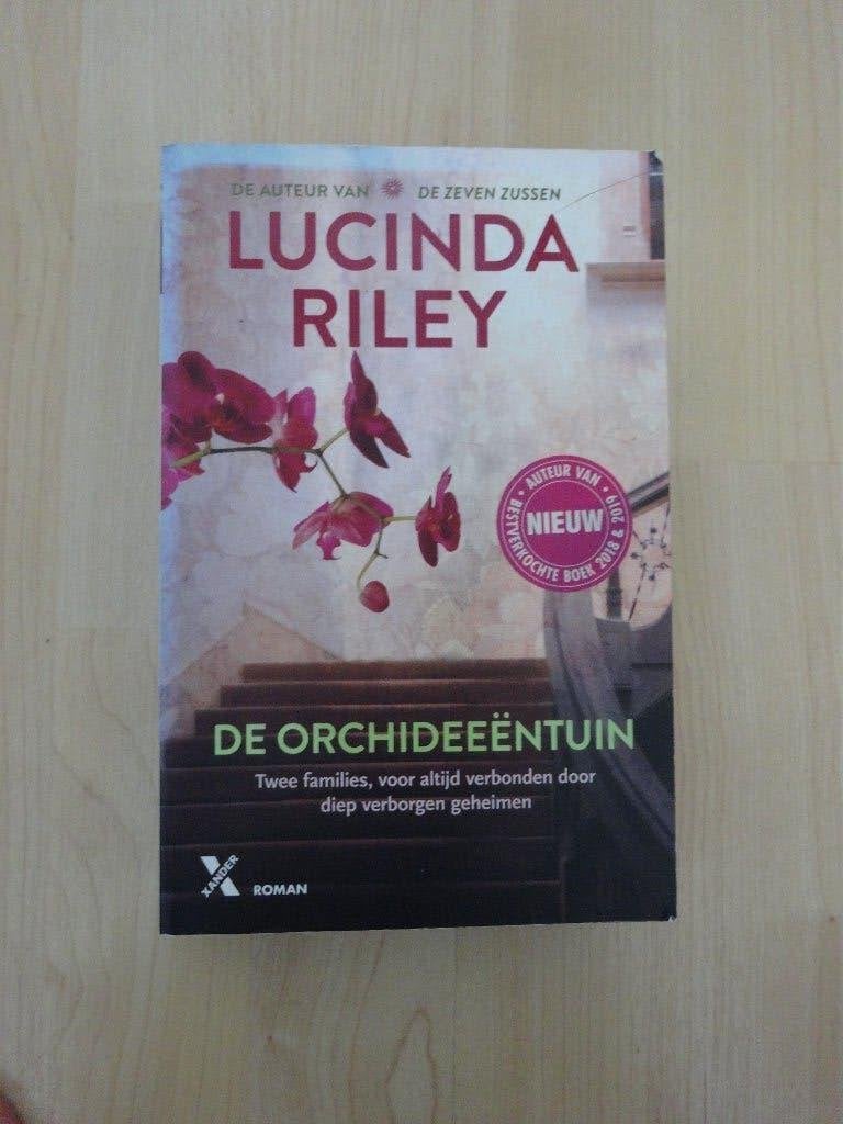 De orchideeëntuin – Lucinda Riley, Boeken, Chicklit, Zo goed als nieuw, Ophalen of Verzenden