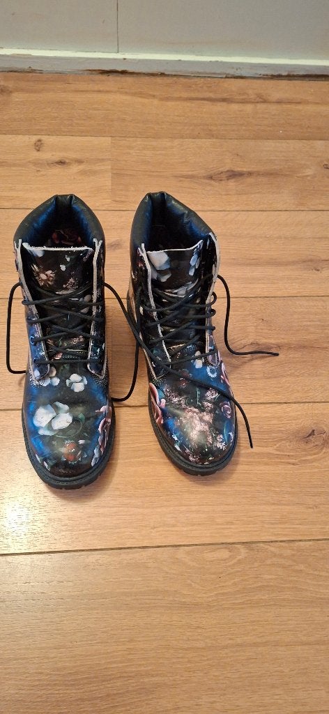 Timberland boots, Overige kleuren, Lage of Enkellaarzen, Ophalen of Verzenden, Zo goed als nieuw