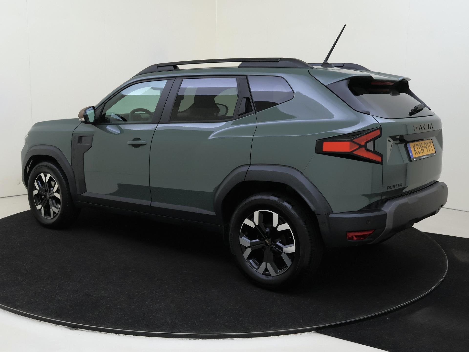 Dacia Duster 1.2 Eco-G 120 extreme | blind spot monitoring |, Auto's, Gebruikt, Euro 6, 1199 cc, Duster