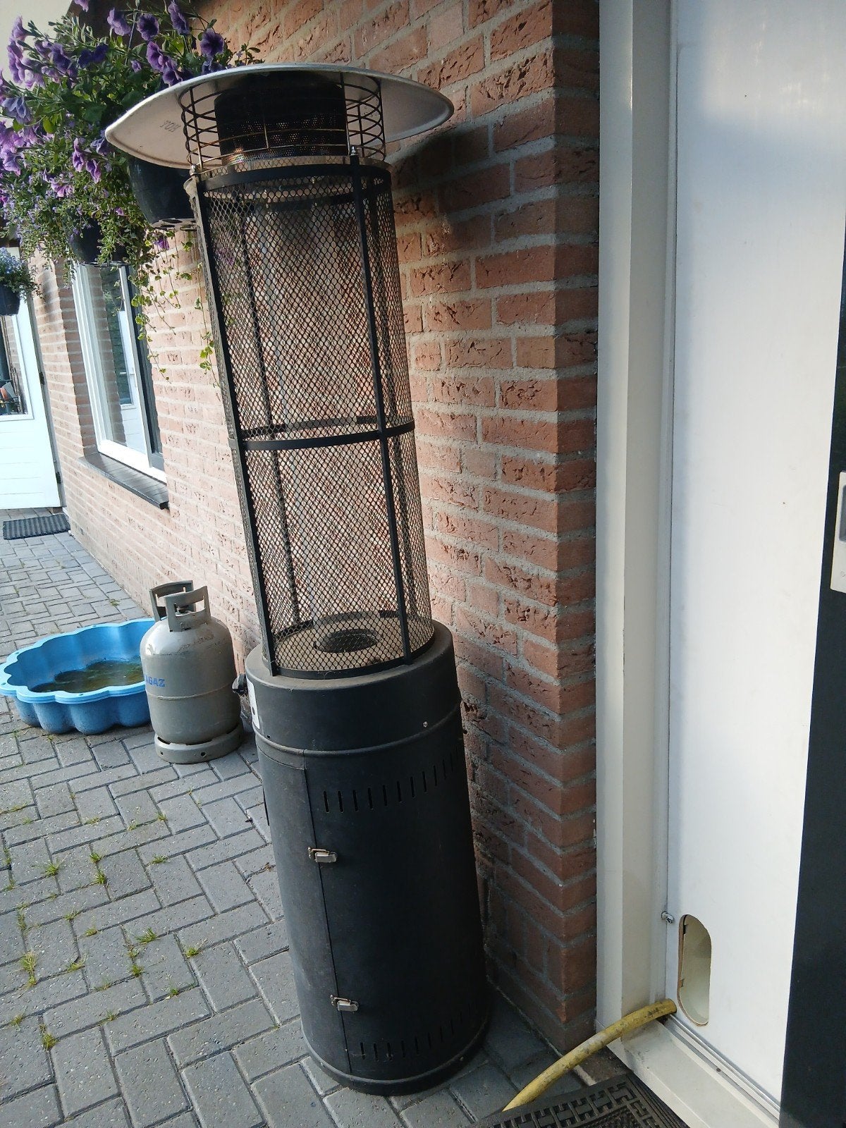 Te koop terrasheater, Ophalen of Verzenden, Gebruikt, Gas, Vloer