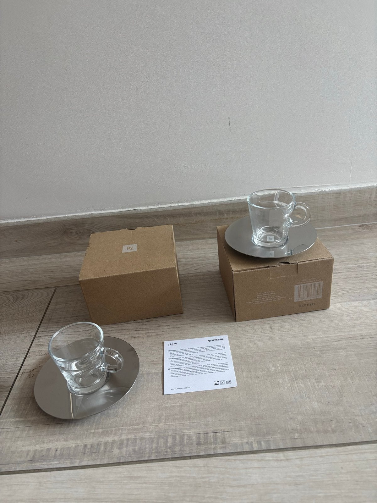 Nespresso VIEW Collection  Espresso kopjes met schotels, Huis en Inrichting, Keuken | Servies, Nieuw, Ophalen of Verzenden, Glas
