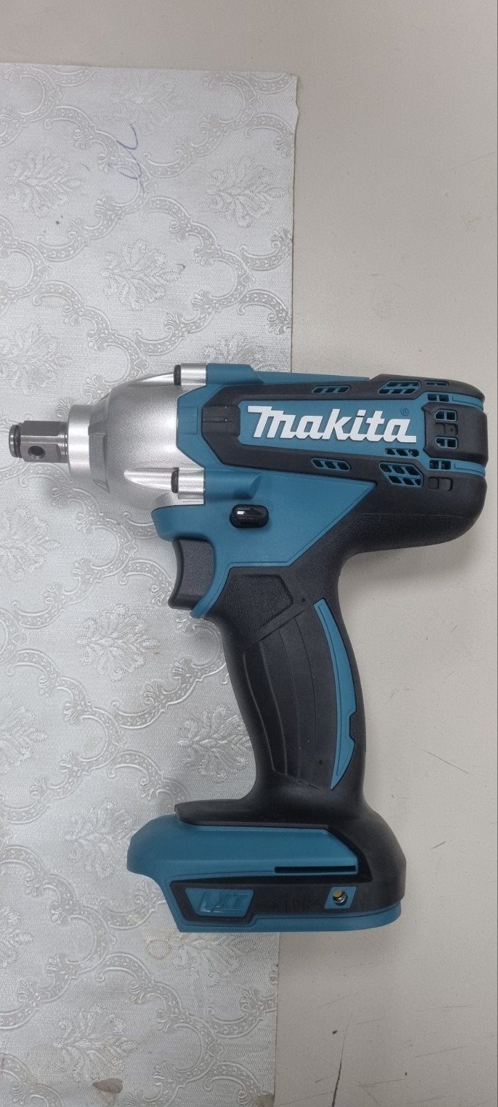 Makita DTW190 slagmoermachine 18v alleen body, Ophalen of Verzenden, Nieuw, Boor- en Schroefmachine
