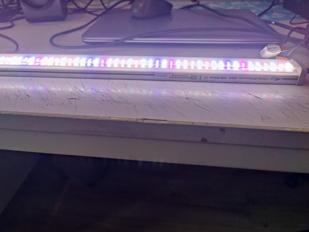Aquarium verlichting 16 watt 90 cm dimbaar, Dieren en Toebehoren, Vissen | Aquaria en Toebehoren, Ophalen, Verlichting of Verwarming