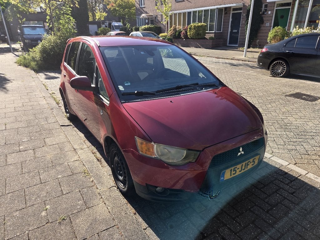 Mitsubishi Colt