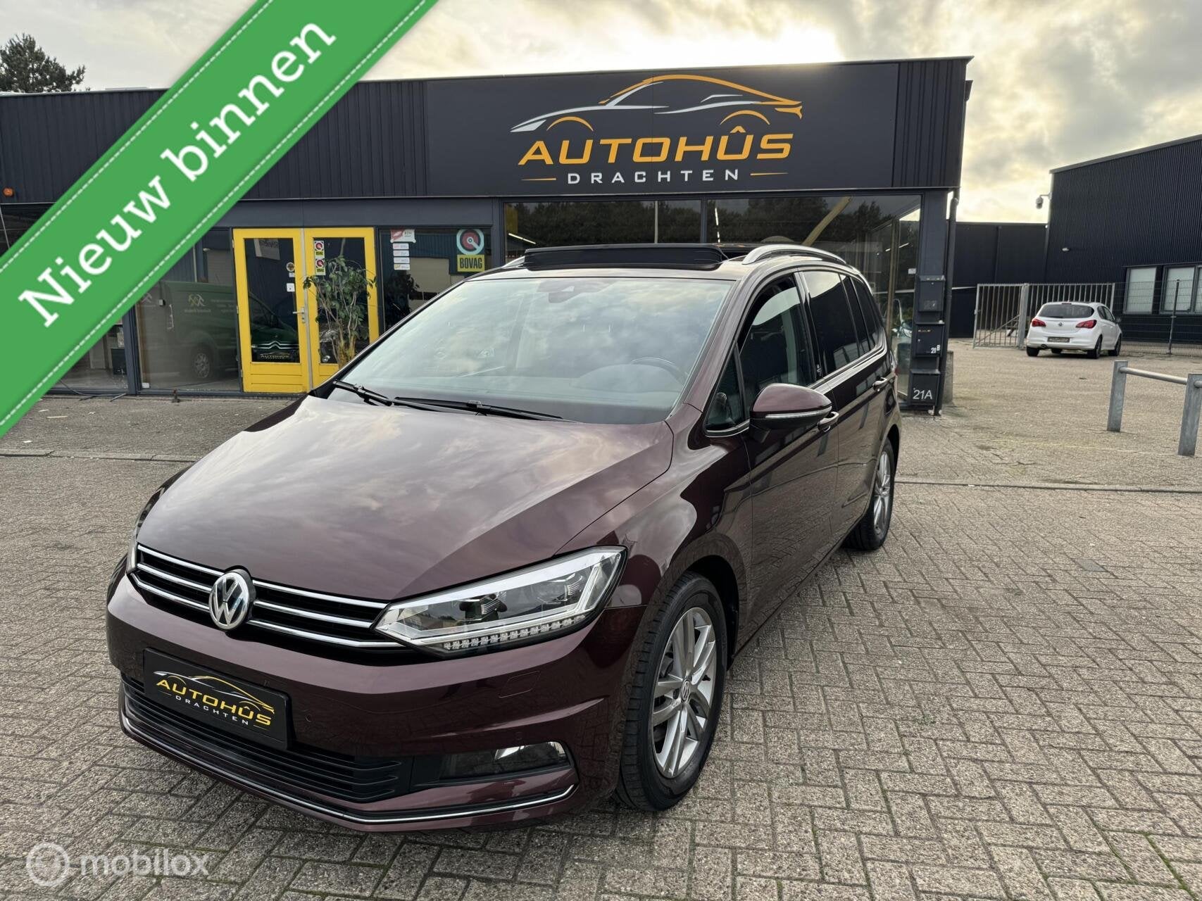 Volkswagen Touran 1.4 TSI 150 pk Highline OPEN-DAK*NAVI*LM V, Auto's, Voorwielaandrijving, Stof, Gebruikt, 4 cilinders