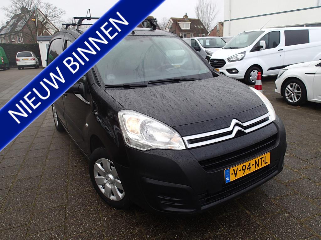 Citroën Berlingo 1.6 BlueHDI 100 Comfort Economy VOORZIEN V, Auto's, Bestelauto's, Voorwielaandrijving, Stof, Gebruikt, Euro 6
