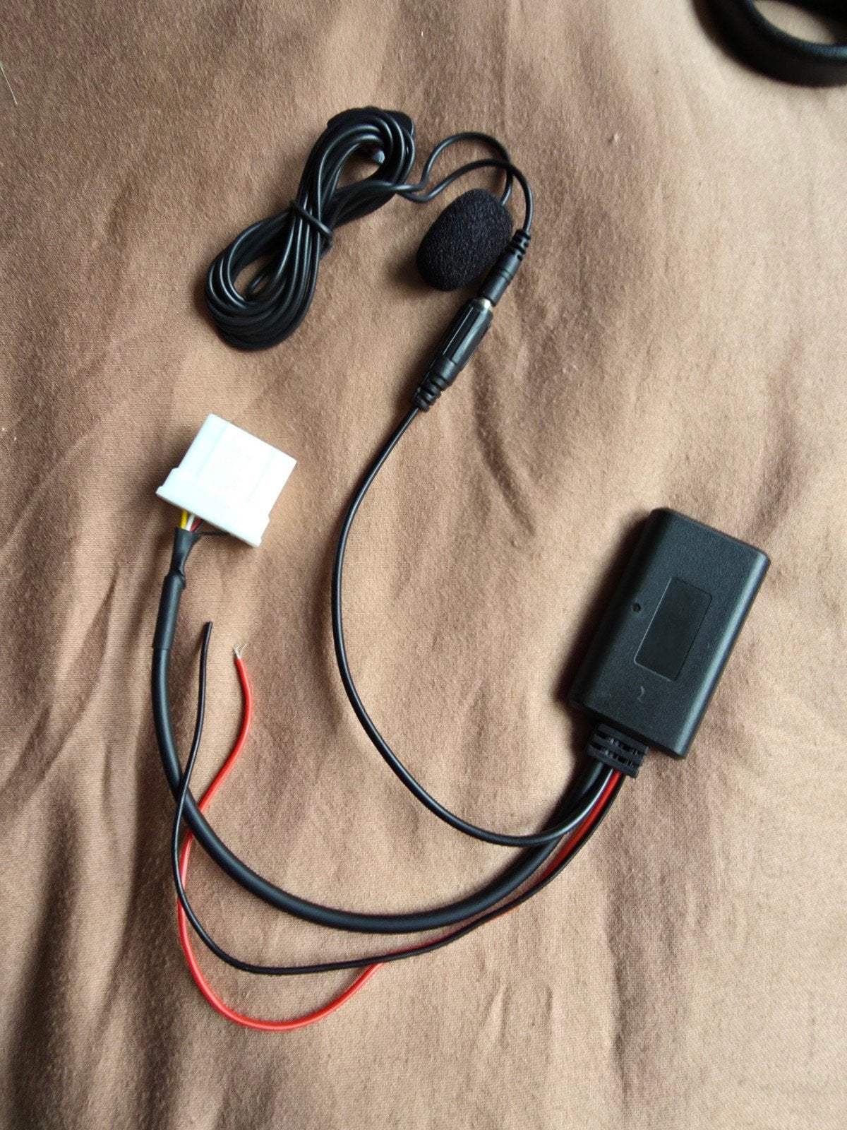 Bluetooth AUX-adapter met microfoon voor Peugeot/Citroën, Verzenden, Nieuw