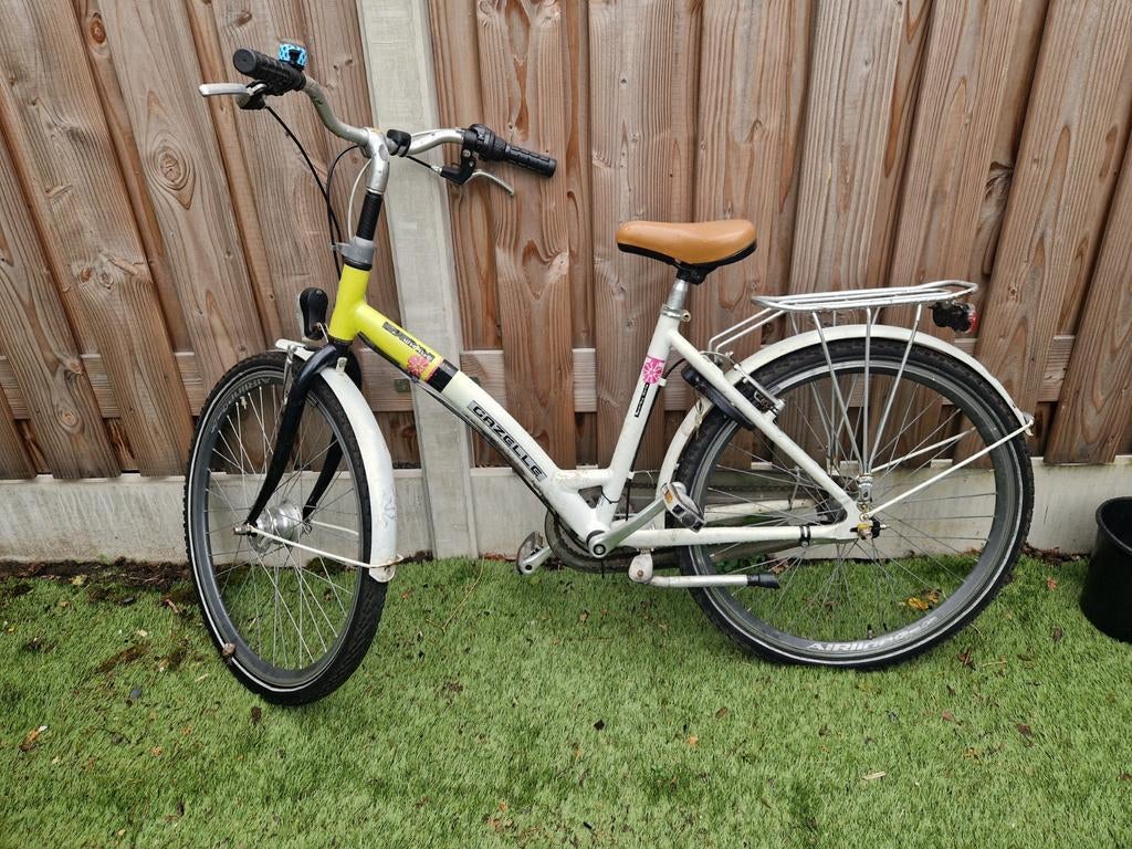 Gazelle meisjesfiets - Gebruikt, 26 inch, Fietsen en Brommers, Fietsen | Dames | Damesfietsen, Ophalen, Terugtraprem, Gebruikt