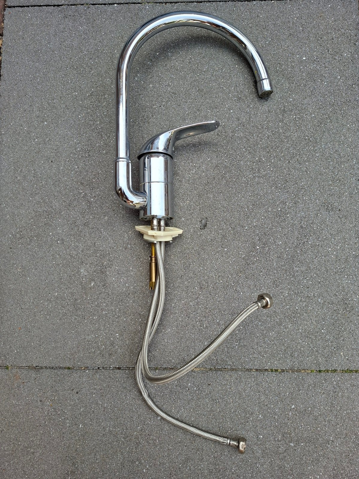 Keukenkraan met hoge uitloop - Chroom, Doe-het-zelf en Verbouw, Sanitair, Ophalen of Verzenden