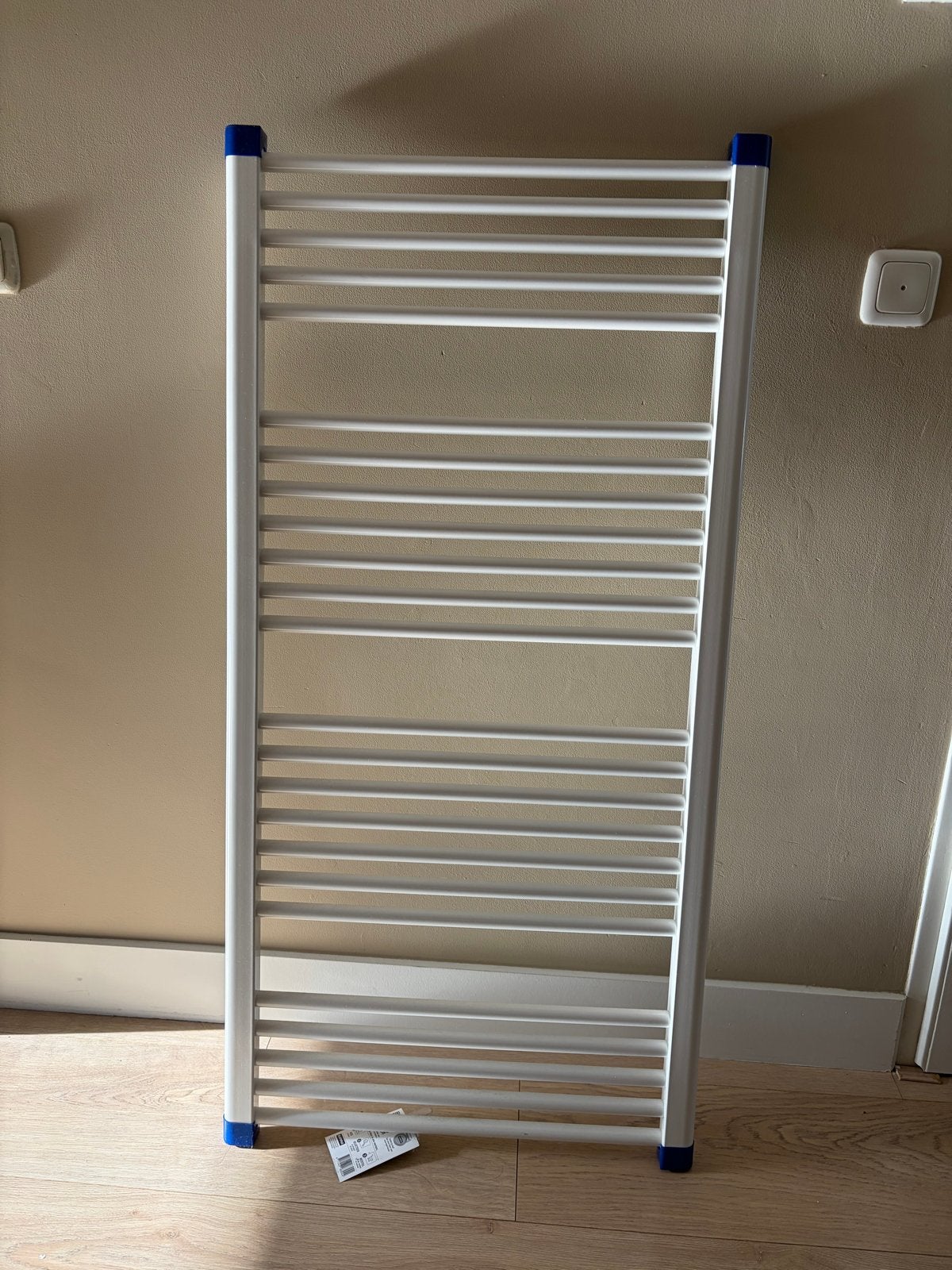 Nieuwe handdoekradiator - nooit gemonteerd, Ophalen, Radiator, Nieuw, Minder dan 60 cm
