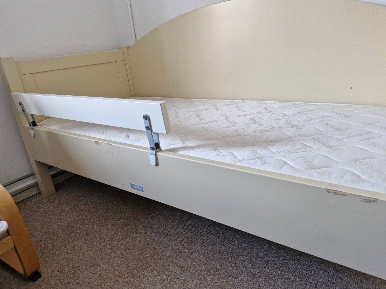 Kinderbed van merk Bopita, 90 cm, Eenpersoons, Wit, Zo goed als nieuw