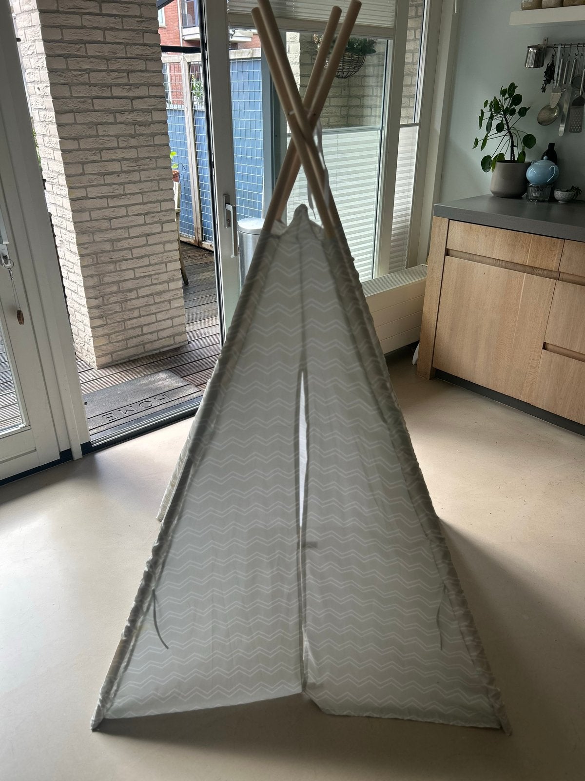Leuke tipi - speeltent (1.80 meter hoog), Ophalen, Zo goed als nieuw