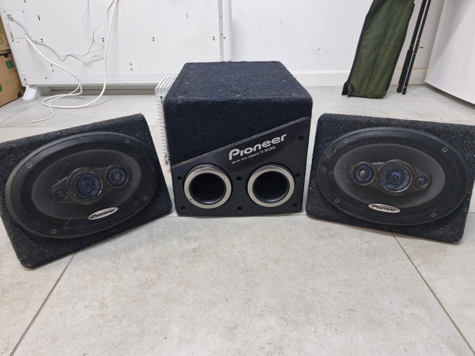Pioneer Subwoofer en Speakers met Caliber Versterker, Ophalen of Verzenden, Gebruikt, Universele onderdelen