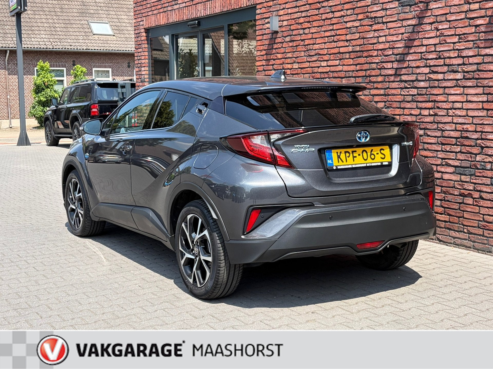 Toyota C-HR 1.8 Hybrid Style AchteruitrijCam/Adapt.Cruise/PD, Auto's, 12 maanden, Stof, Euro 6, 4 cilinders