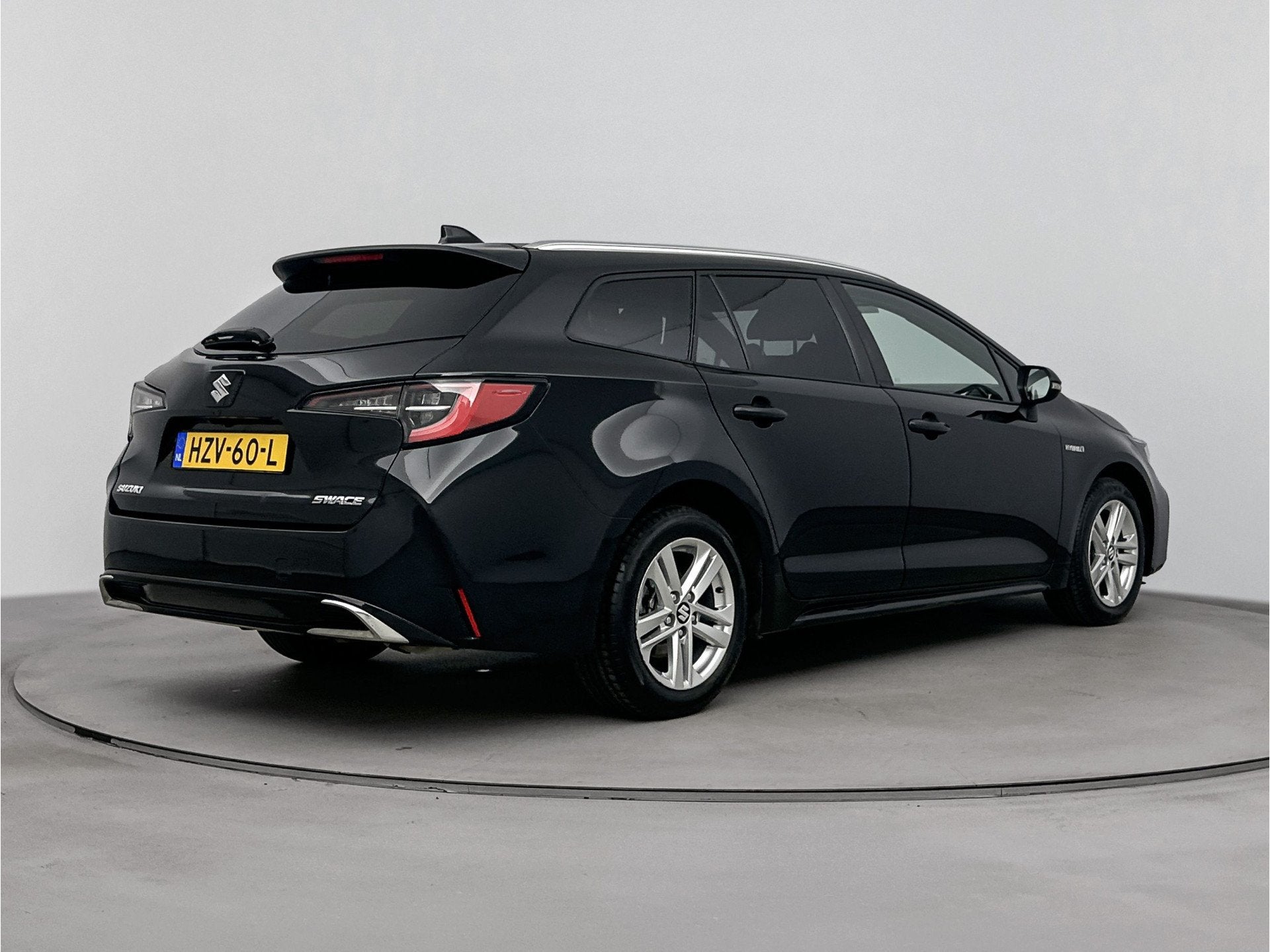Suzuki Swace 1.8 Hybrid Select Limited | Stuur-Stoelverwarmi, Auto's, Suzuki, 12 maanden, Gebruikt, 4 cilinders, Grijs