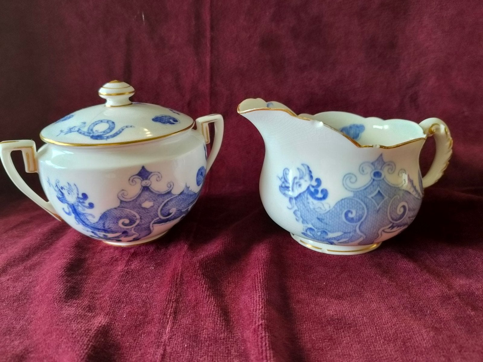 Royal Worcester Blue Dragon Serviesonderdelen, Antiek en Kunst, Ophalen of Verzenden