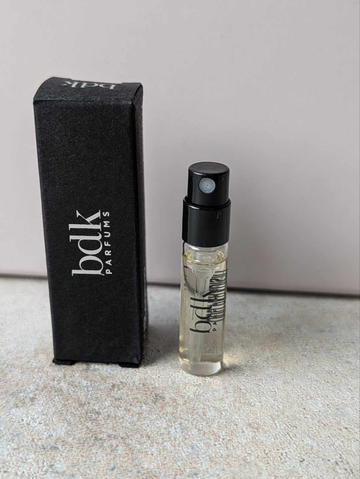 BDK Parfums - Oud Paradisio Absolu de Parfum 2 ml, Sieraden, Tassen en Uiterlijk, Ophalen of Verzenden, Nieuw
