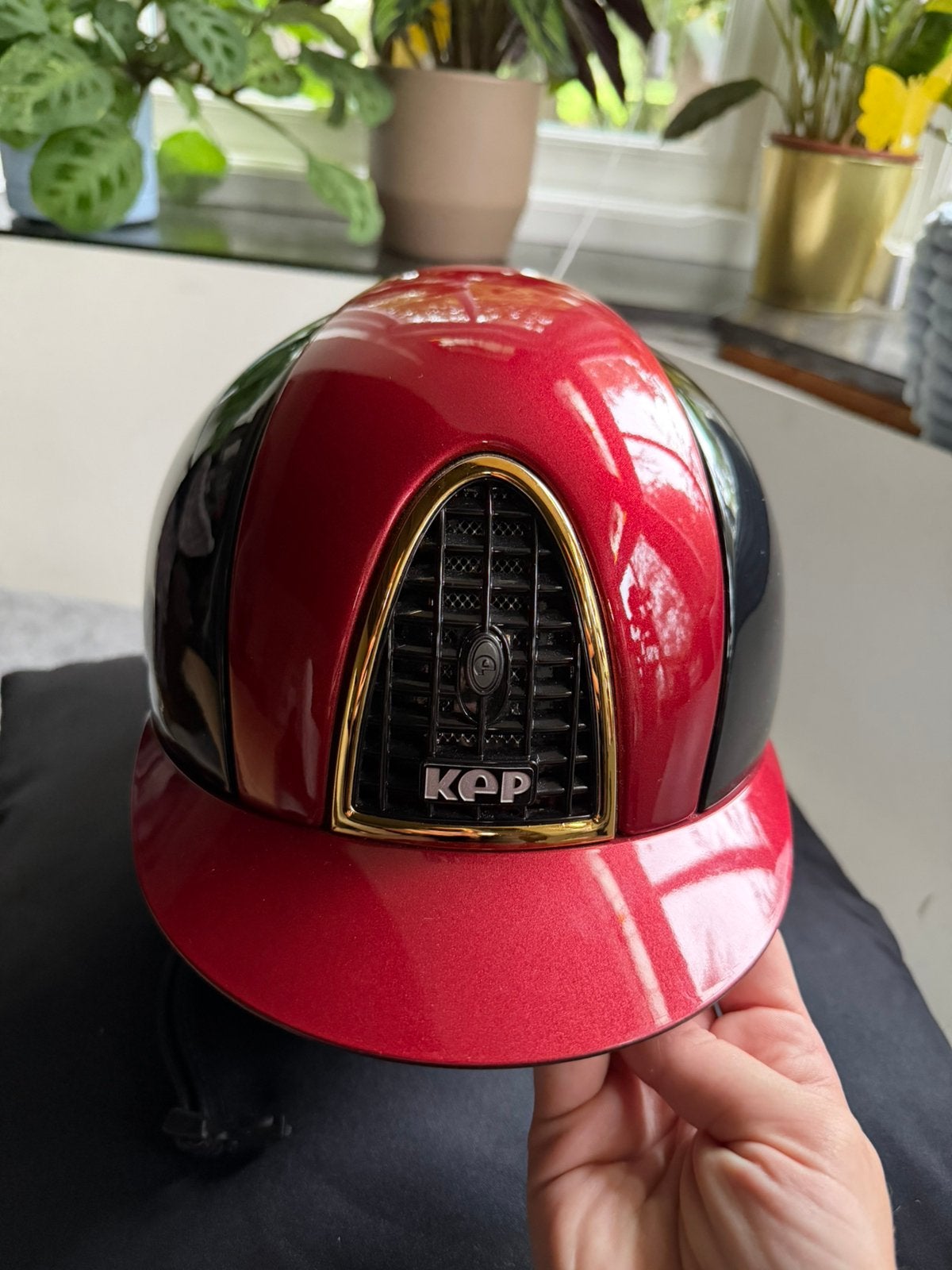 Kep Italia rood zwart, Ophalen of Verzenden, Dressuur, Rijhelm/cap, Kep Italia
