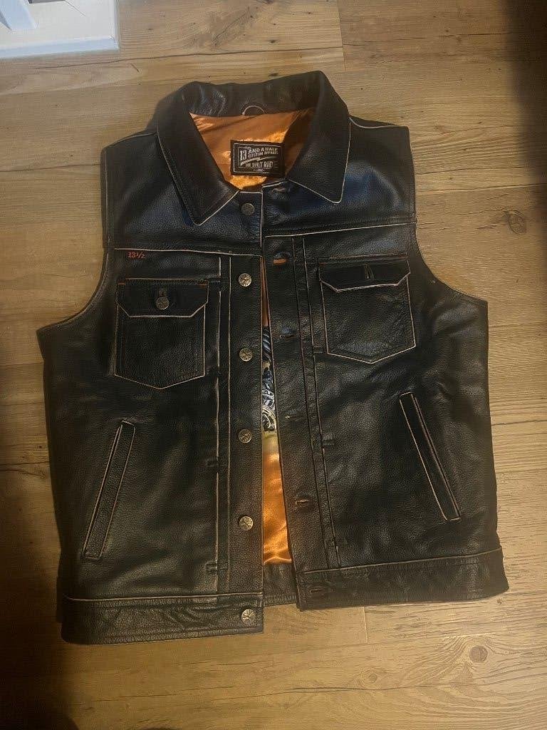 13 1/2 Blood Moon Leather Vest - Maat L (Nieuw), Heren, Ophalen of Verzenden, Nieuw zonder kaartje, 13 1/2