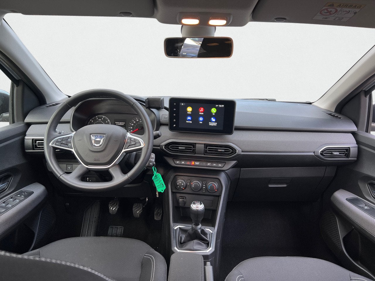 Dacia Sandero 1.0 TCe 90 Comfort AIRCO / APPLE CARPLAY / LM, Auto's, Voorwielaandrijving, Stof, Bedrijf, Handgeschakeld