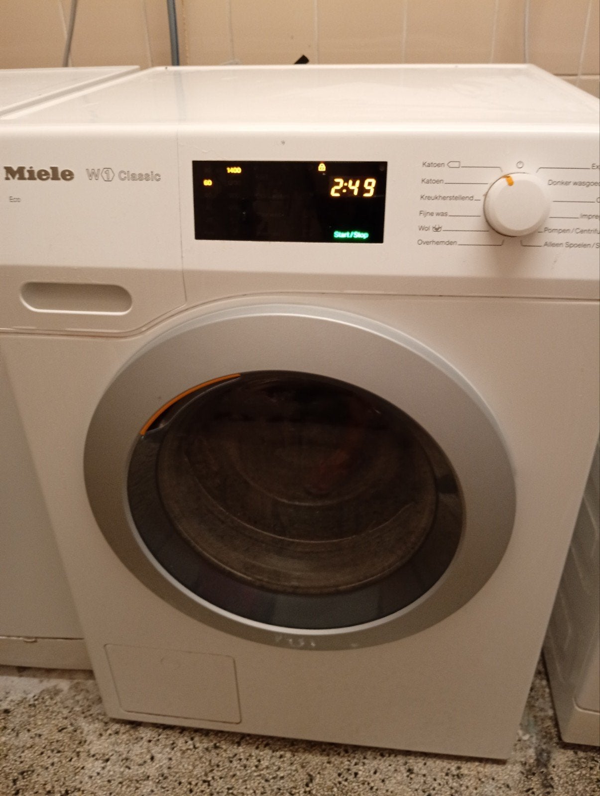 Miele W1 Classic Eco Wasmachine - Zo goed als nieuw, Ophalen, Energieklasse A of zuiniger, Zo goed als nieuw, Voorlader