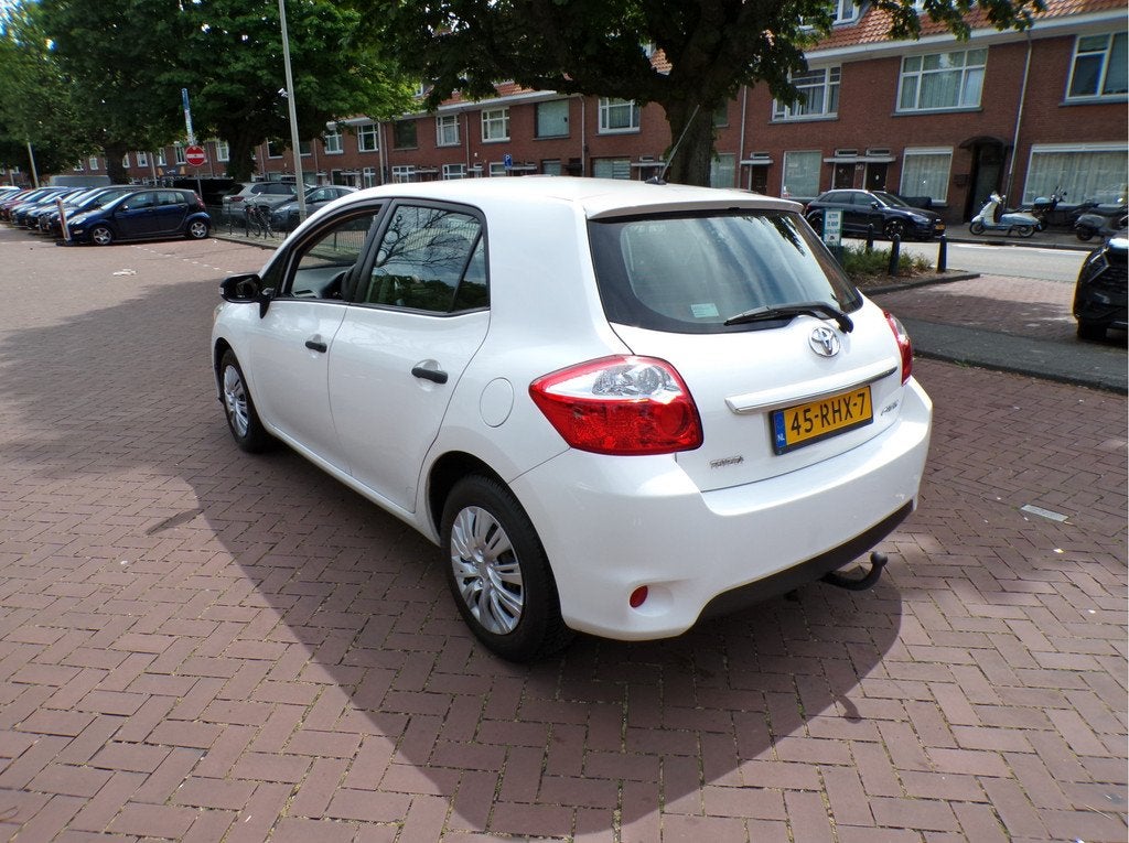 Toyota Auris 1.3 Comfort 2E EIGENAAR AANTOONBAAR (bj 2011), Voorwielaandrijving, Euro 5, Gebruikt, 4 cilinders